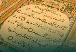 Surah Al Fatihah; Terjemahan, Tafsir dan Keutamaan Membacanya