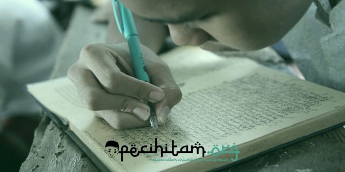 Belajar Agama Tanpa Guru, Apakah Dibenarkan dalam Islam? Ini Pendapat Para Ulama