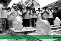 Qasidah Salamullah Ya Sadah; Tradisi Nusantara Ketika Mengunjungi Makam Auliya